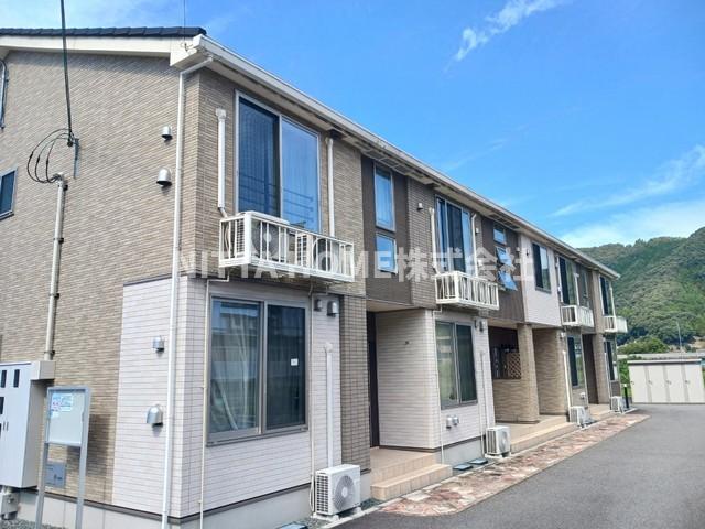 建物外観　憧れのアイランドキッチン付き◇エアコンは２台あって全室装備！