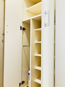 収納　シューズボックス