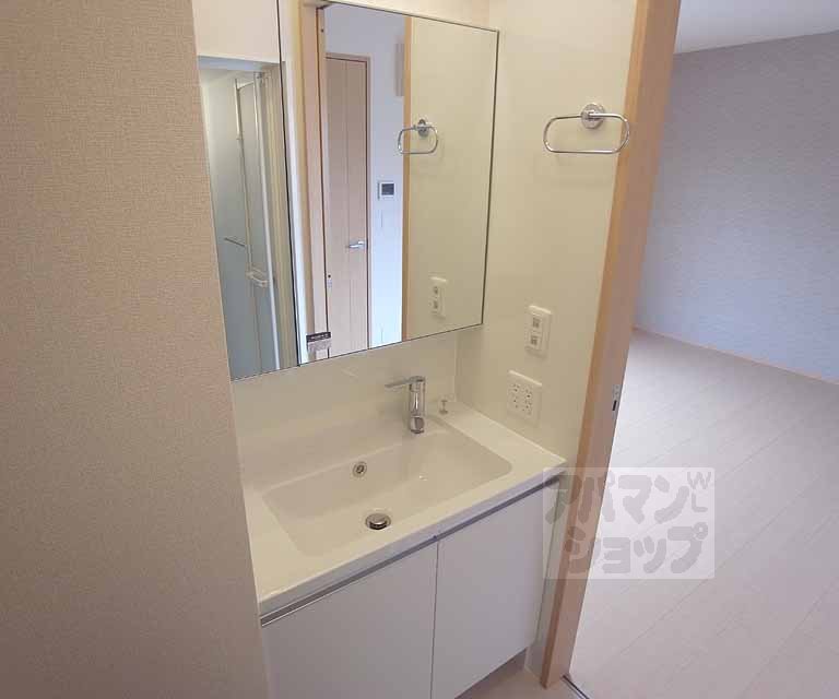 洗面設備　シャンプドレッサーです。