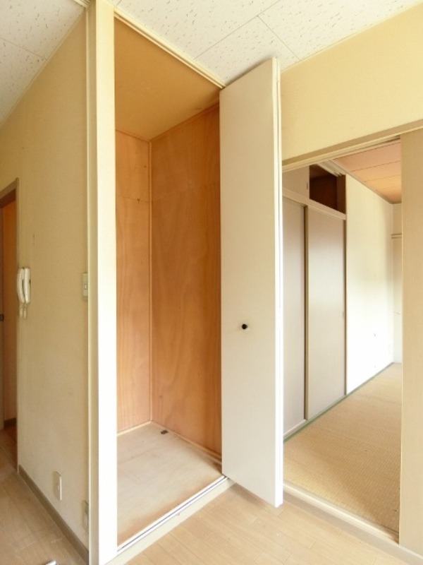 収納　図面と現状に相違がある場合には現状を優先