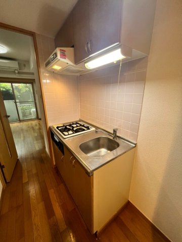 キッチン　キッチンでお料理をお楽しみください