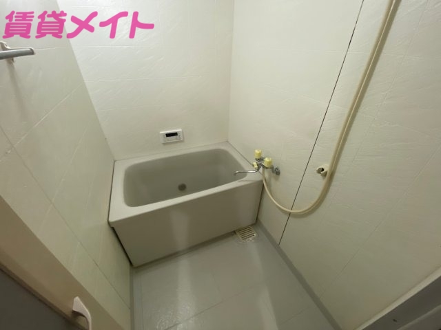 バス・シャワールーム　同型参考写真