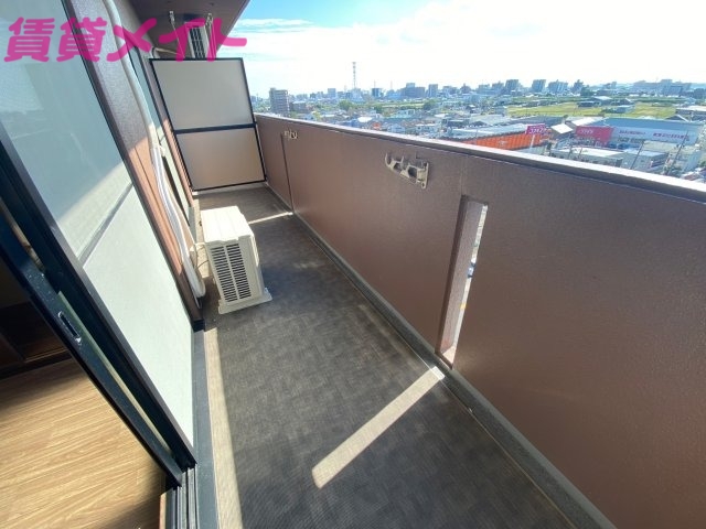 バルコニー　同型参考写真