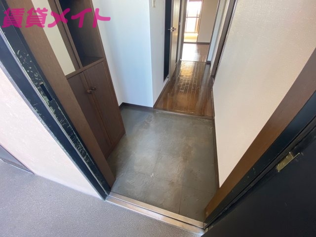 玄関　同型参考写真