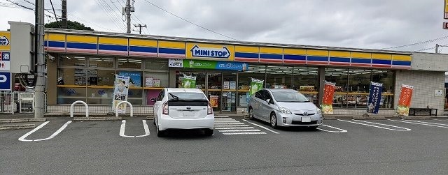 コンビニ　ミニストップ木更津小浜店（コンビニ）まで550m