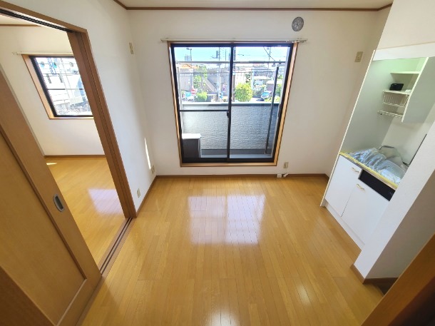 居室・リビング　★オール洋室・フラットフロアーの居室です★