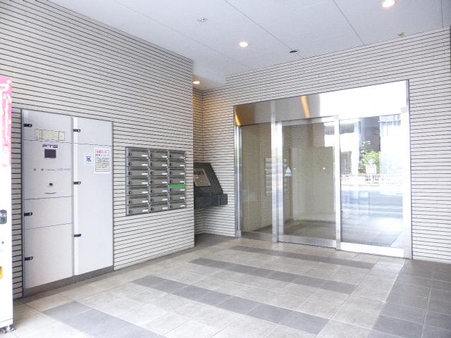 エントランス　エントランス