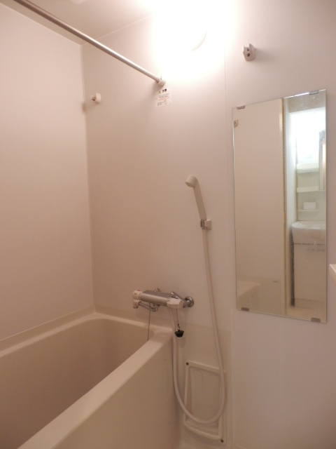 バス・シャワールーム　バス※別部屋参考写真