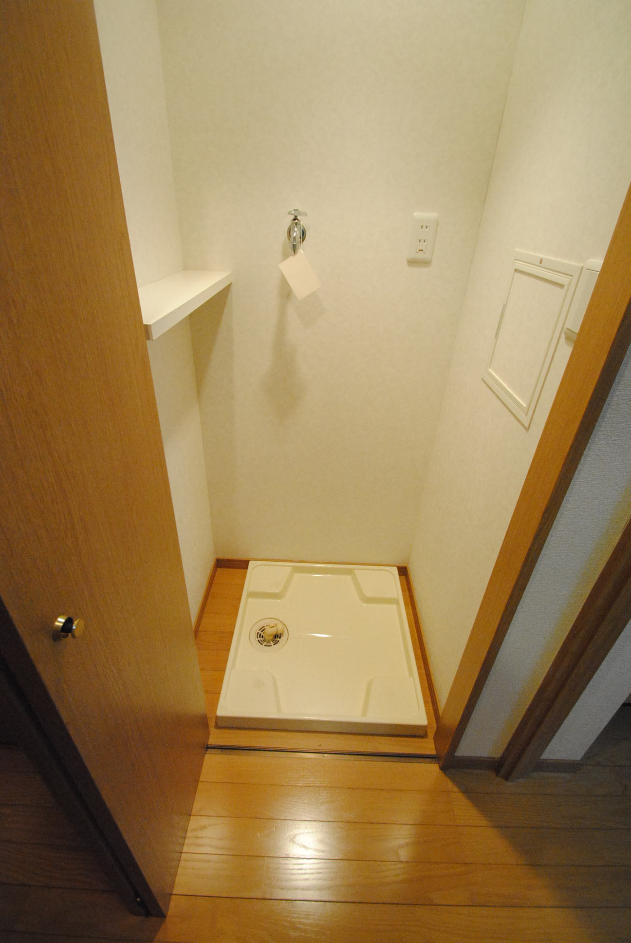 その他部屋・スペース　洗濯機も室内に