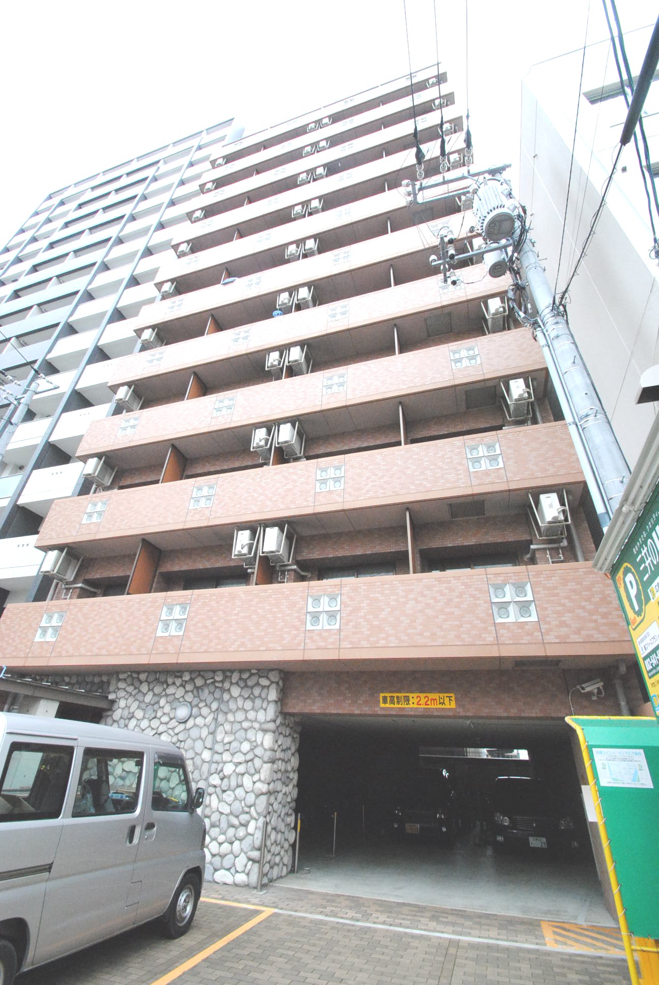 建物外観　きれいな外観