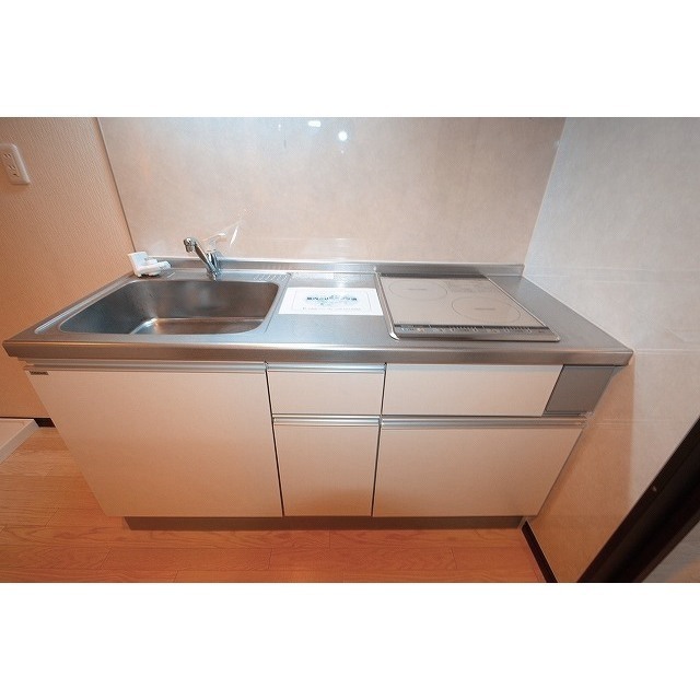 キッチン　２口ＩＨコンロ