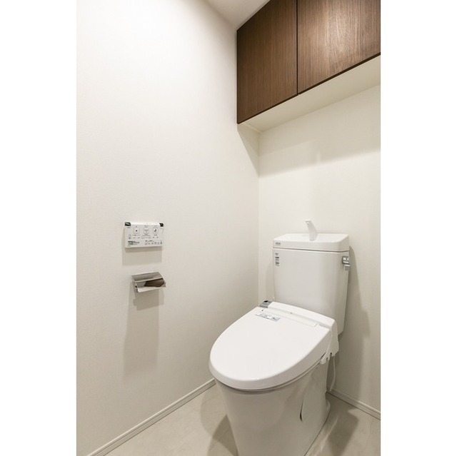 トイレ　室内イメージ