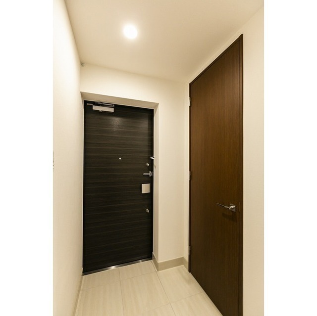 玄関　室内イメージ