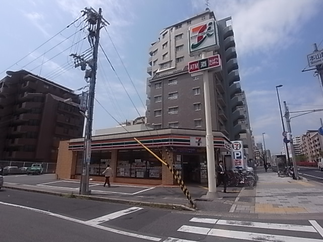 コンビニ　セブンイレブン 神戸本山駅南店（コンビニ）まで155m