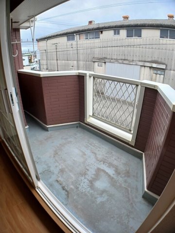 バルコニー　バルコニーがあります