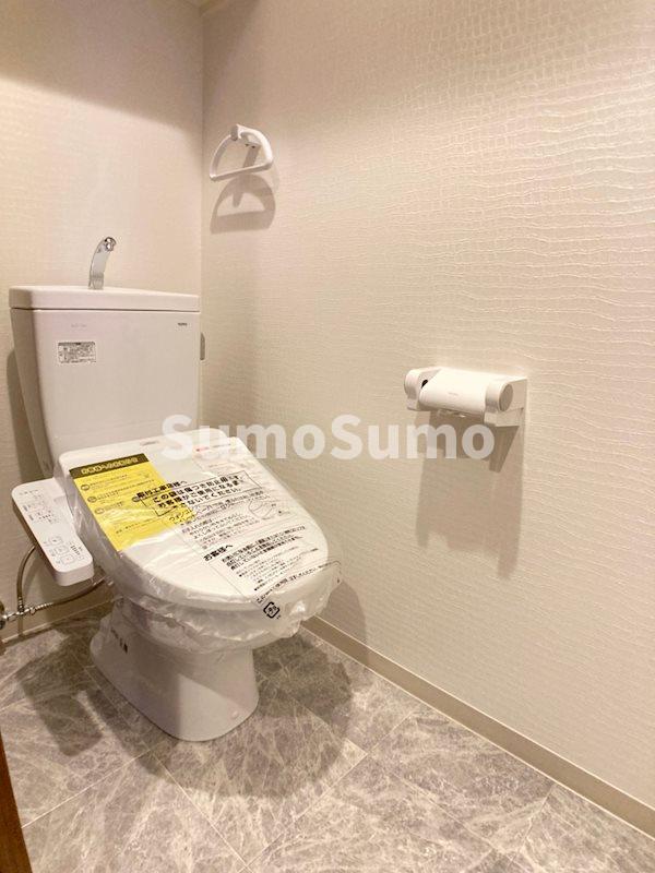 トイレ　清潔感のあるトイレです