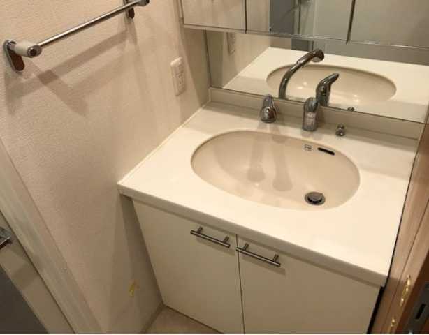 洗面設備　レジディア新川ＩＩ