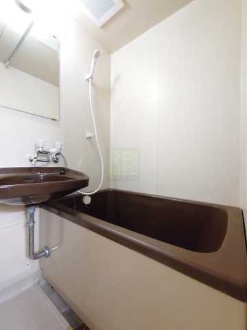 バス・シャワールーム　お電話でお問合せのお客様を対象に初期費用割引中。