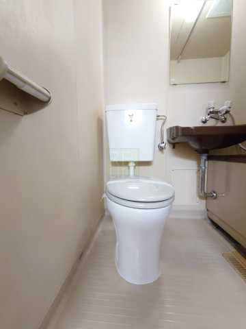 トイレ　お電話でお問合せのお客様を対象に初期費用割引中。