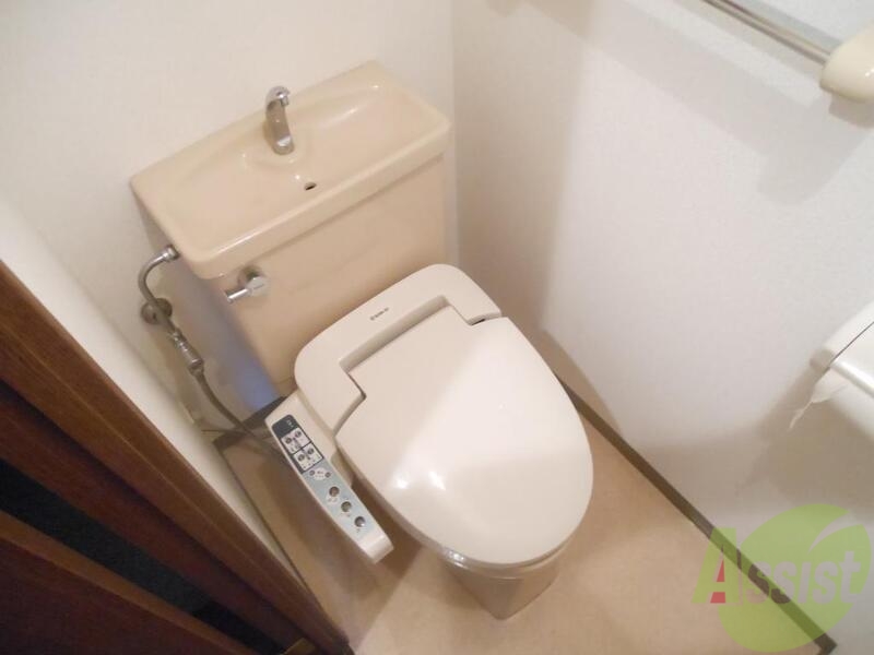 トイレ　シャワートイレ