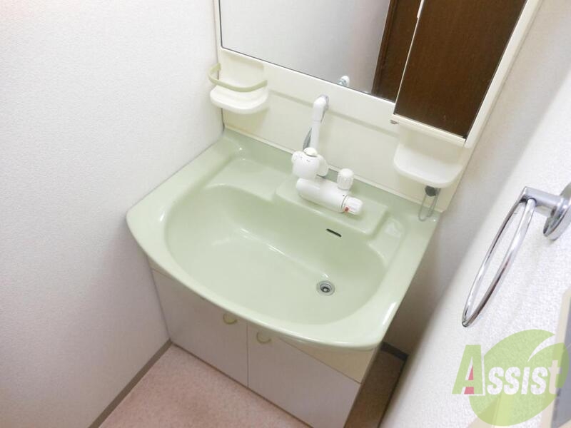 洗面設備　シャンプードレッサーです朝の身支度も快適です～