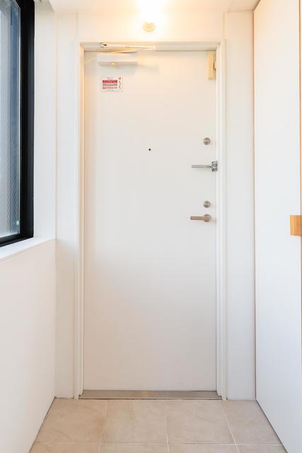 玄関　※写真は同タイプ住戸です。
