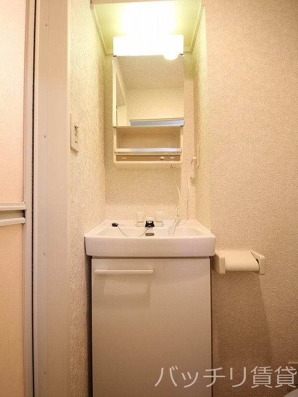 洗面設備　※同型タイプの為、現況優先