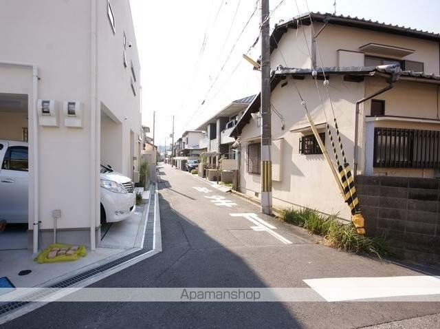 その他　前面道路（その他）まで0m