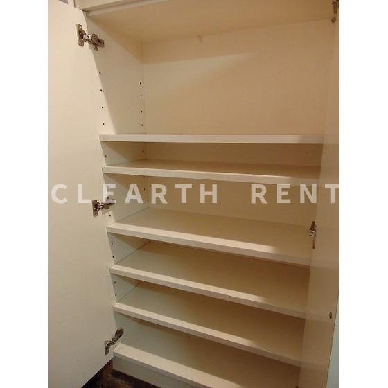 玄関　シューズボックス