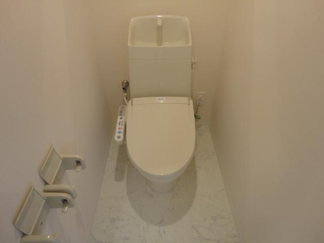 トイレ　シャワー付トイレ