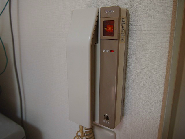 セキュリティ　家具家電一式付き！仲介手数料は半月分です！