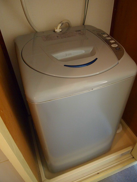 洗面設備　家具家電一式付き！仲介手数料は半月分です！