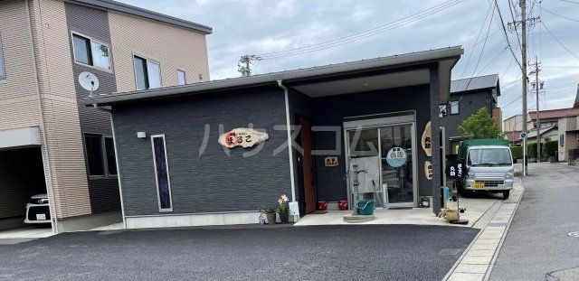 スーパー　丸助・まるこ（スーパー）まで946m