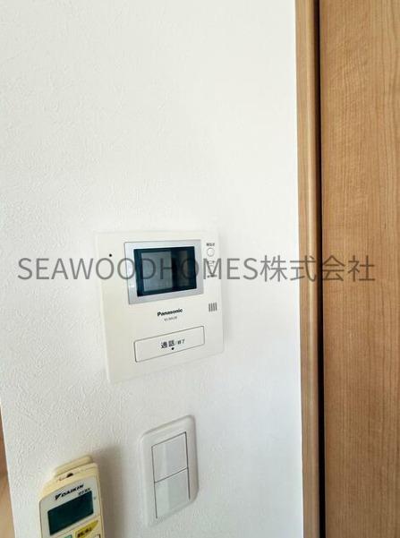 セキュリティ　モニター付きインターホンで急な来客にも対応！
