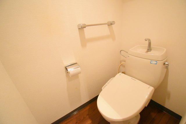 トイレ　※別部屋参考画像です。