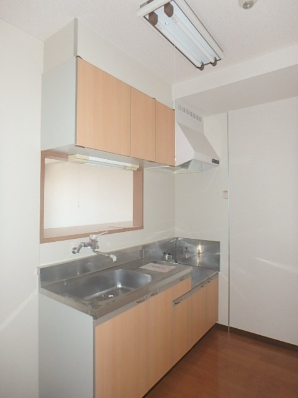 キッチン　図面と現状に相違がある場合には現状を優先