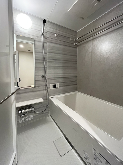 バス・シャワールーム　※写真は同タイプ住戸です。