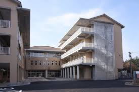 小学校　松江市立城北小学校（小学校）まで2087m