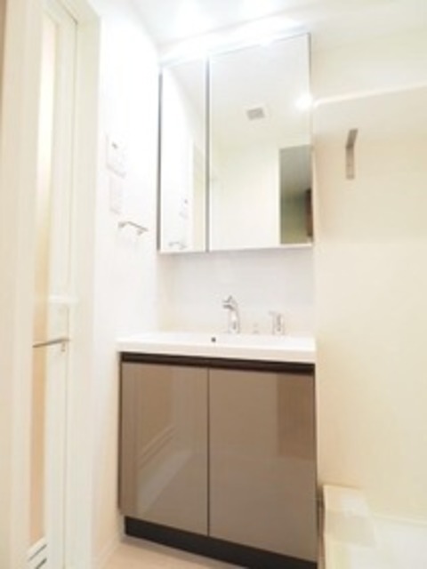 洗面設備　参考写真