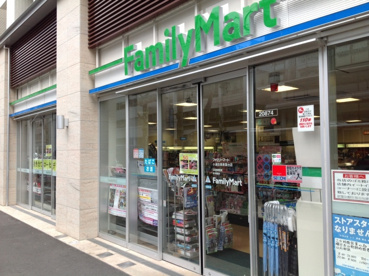 コンビニ　ファミリーマート 小浦目黒青葉台店（コンビニ）まで127m