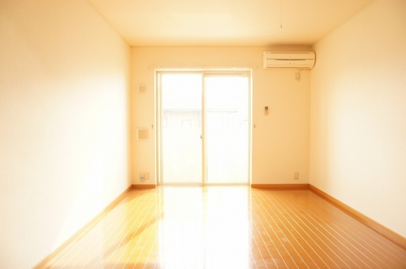 居室・リビング　図面と現状に相違がある場合には現状を優先