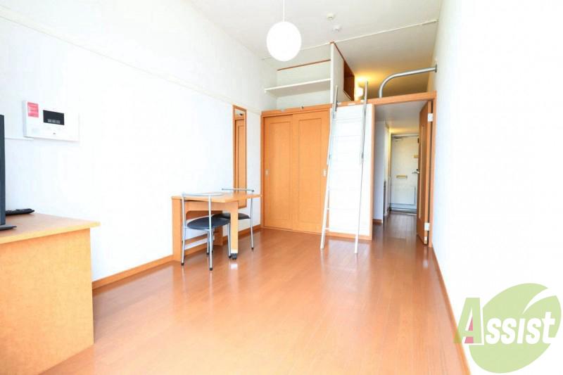 居室・リビング　空きは店舗にお問合せください。