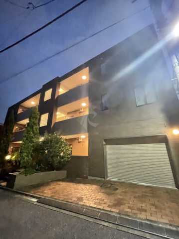 建物外観　ジェネシスの外観