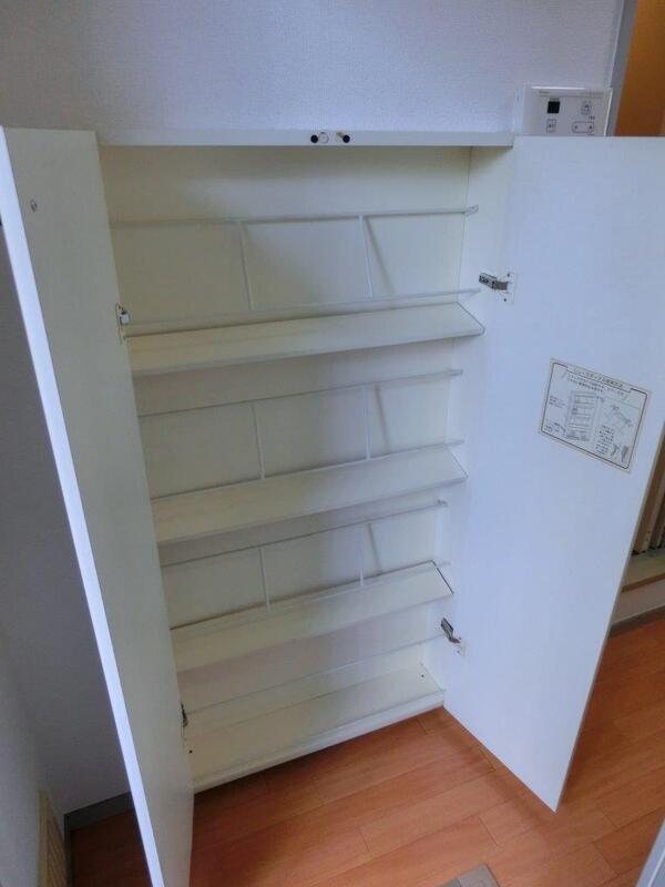 その他設備　シューズボックス