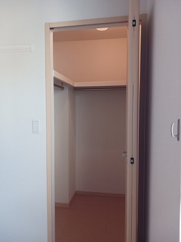 収納　十分な収納スペースがあります