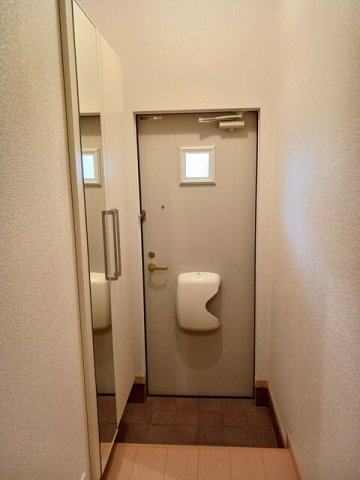 玄関　明るい玄関です