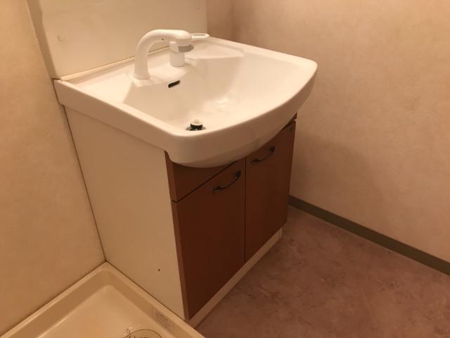 洗面設備　洗髪洗面化粧台