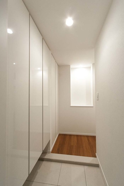 玄関　※写真は同タイプ住戸です。