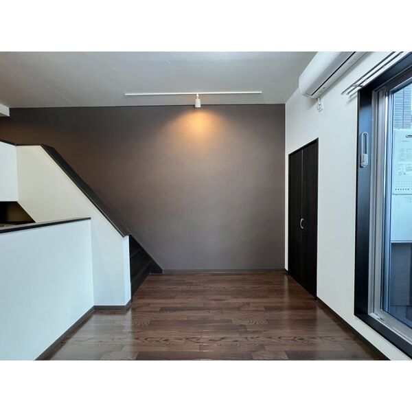 居室・リビング　同タイプ203号の写真