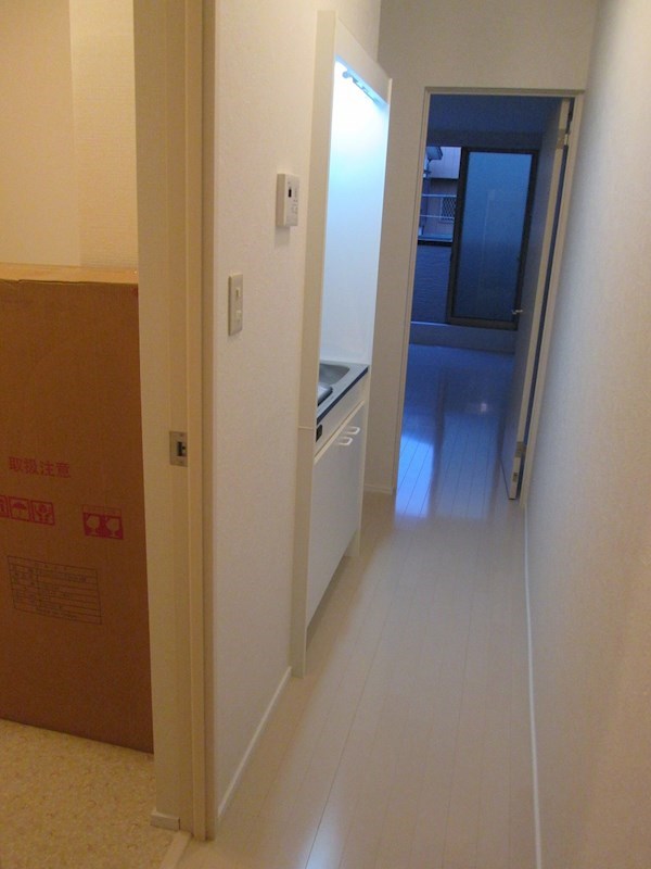 玄関　別室参照。